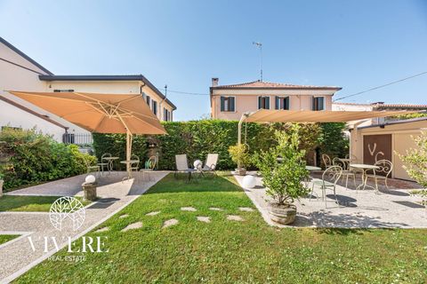Erhvervsejendom i Dolo, Venice, Dolo - € 1.430.000 | Ref: 435 - foto 1