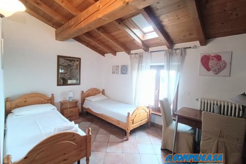 Villa a Bardolino, Verona, Bardolino - € 299.000 | Ref: A10B - foto 11