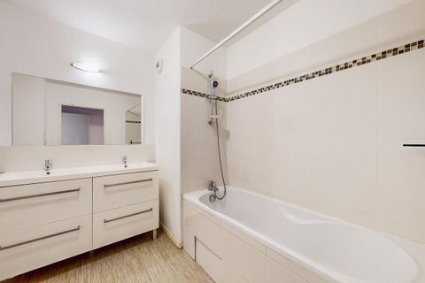Leilighet i Lille, Nord, Lille - € 249 000 | Ref: DOM27586 - foto 8