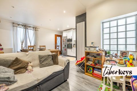 Villa a Boissy-Saint-Léger, Val-de-Marne, Boissy-Saint-Léger - € 255.000 | Ref: DOM28748 - foto 2