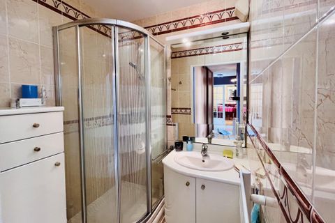Lejlighed i Dijon, Cote-d'Or, Dijon - € 205.000 | Ref: CR-5726 - foto 8