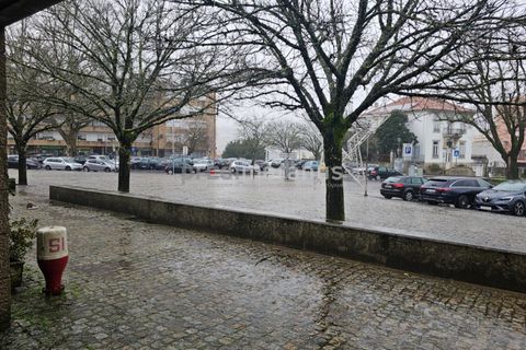 L'establiment comercial a Amarante, Porto, Amarante - € 600/mes | Ref: N/11348 - foto 5