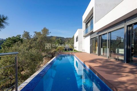 Villa i Lloret De Mar, Gerona, Lloret De Mar - € 1.200.000 | Ref: 75182 - foto 15