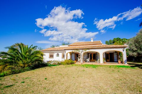 Villa in Javea, Alicante, Javea - € 1.840.000 | Ref: SLV8-3277Z - foto 1
