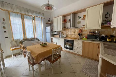 Lejlighed i Ventimiglia, Imperia, Ventimiglia - € 260.000 | Ref: 86780848 - foto 8