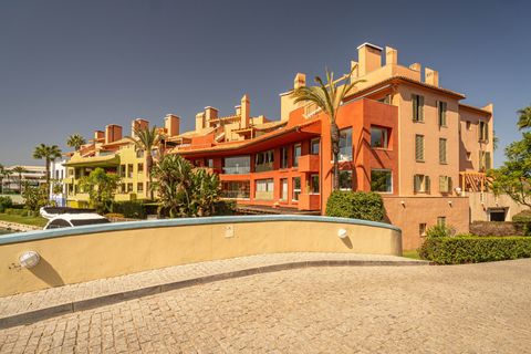 Lejlighed i Sotogrande, Cadiz, Sotogrande - € 1.200.000 | Ref: HFMs526072 - foto 32