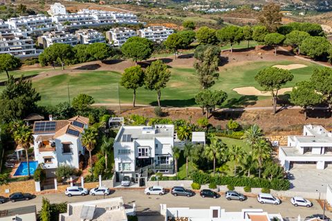 Villa a Mijas Costa, Malaga, Mijas Costa - € 1.650.000 | Ref: HFMs681880 - foto 6