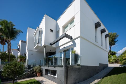 Villa a Mijas Costa, Malaga, Mijas Costa - € 1.650.000 | Ref: HFMs681880 - foto 40
