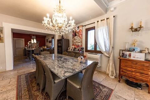 Villa i Fontvieille, Bouches-du-Rhone, Fontvieille - € 1.535.000 | Ref: HH-16088506 - foto 3