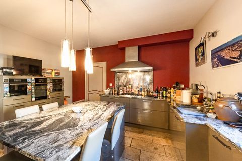 Villa i Fontvieille, Bouches-du-Rhone, Fontvieille - € 1.535.000 | Ref: HH-16088506 - foto 4