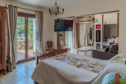 Villa i Fontvieille, Bouches-du-Rhone, Fontvieille - € 1.535.000 | Ref: HH-16088506 - foto 7