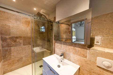 Villa i Fontvieille, Bouches-du-Rhone, Fontvieille - € 1.535.000 | Ref: HH-16088506 - foto 8