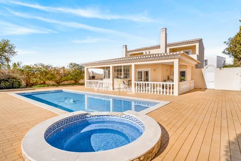Villa a Luz, Faro, Luz - € 775.000 | Ref: V940 (2) - foto 4
