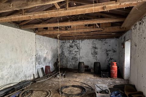 Byhus i Horta, Faial, Horta - € 45.000 | Ref: 1158 - foto 2