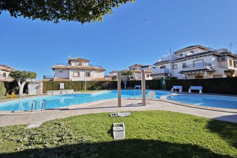 Stadthaus in Punta Prima, Alicante, Punta Prima - € 250.000 | Ref: LMCD-75135 - Foto 6