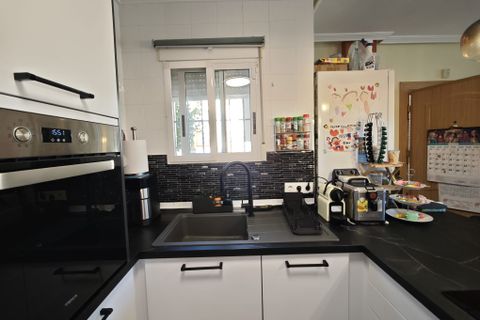 Stadthaus in Punta Prima, Alicante, Punta Prima - € 250.000 | Ref: LMCD-75135 - Foto 19