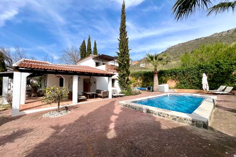 Villa i Alcaucin, Malaga, Alcaucin - € 425.000 | Ref: IRE2604 - foto 40