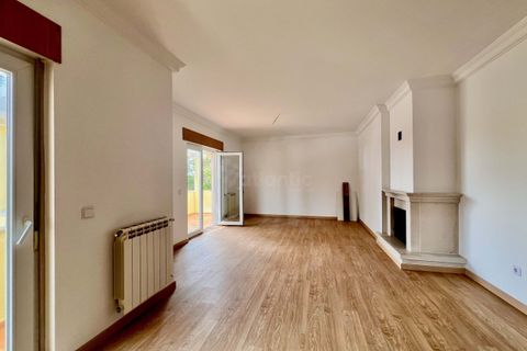 Villa i Alcabideche, Lisbon, Alcabideche - € 630.000 | Ref: ATL3720-1 - foto 8