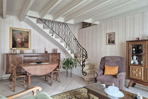 Villa a Aigre, Charente, Aigre - € 109.600 | Ref: 245_FLR-0025407 - foto 3