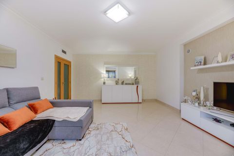 Lejlighed i Odivelas, Lisbon, Odivelas - € 420.000 | Ref: C0221-03847 - foto 2