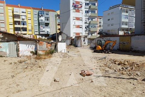 Helårsgrund i Barreiro, Setubal, Barreiro - € 870.000 | Ref: 1180633/26VS - foto 1