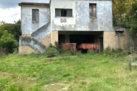 Villa i Ripatransone, Ascoli Piceno, Ripatransone - € 90.000 | Ref: 6984 - foto 1