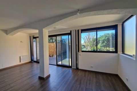 Lejlighed i Saint-Raphaël, Var, Saint-Raphaël - € 255.000 | Ref: 12260 - foto 2