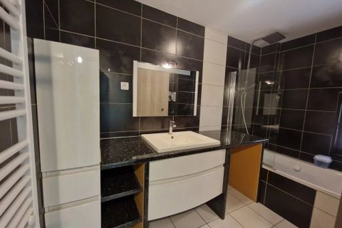 Lejlighed i Saint-Raphaël, Var, Saint-Raphaël - € 255.000 | Ref: 12260 - foto 10