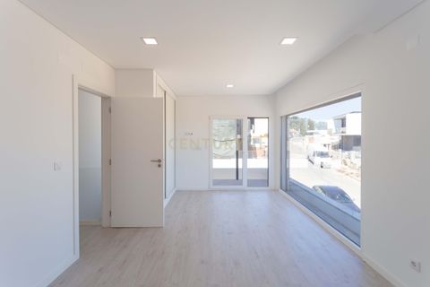 Villa i Almada, Setubal, Almada - € 690.000 | Ref: C0409-01952 - foto 13