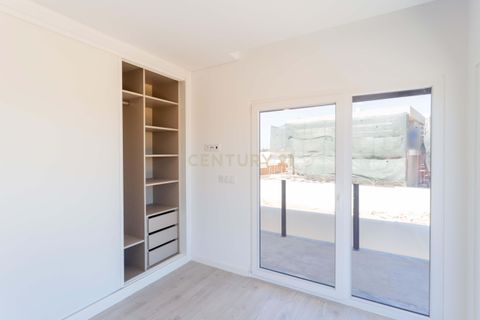 Villa i Almada, Setubal, Almada - € 690.000 | Ref: C0409-01952 - foto 15