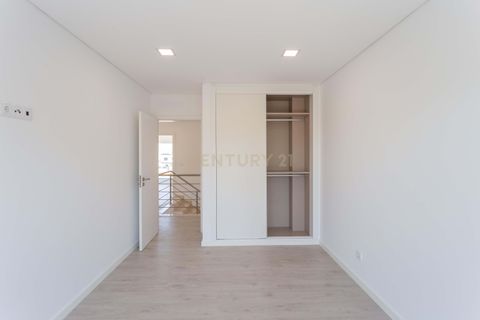 Villa i Almada, Setubal, Almada - € 690.000 | Ref: C0409-01952 - foto 23