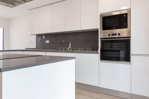 Villa i Almada, Setubal, Almada - € 690.000 | Ref: C0409-01952 - foto 9