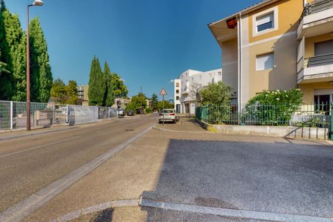 Villa a Avignon, Vaucluse, Avignon - € 680/mes | Ref: LEGT2C28AVIGNON - foto 7