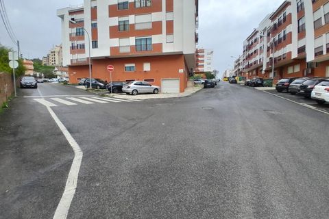 Helårsgrund i Amadora, Lisbon, Amadora - € 85.000 | Ref: S1021 - foto 3