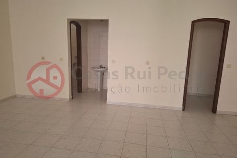 Erhvervsejendom i Cacem, Lisbon, Cacem - € 165.000 | Ref: 4848AS1 - foto 4