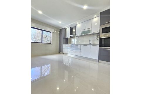 Lejlighed i Amadora, Lisbon, Amadora - € 295.000 | Ref: APA37702 - foto 33