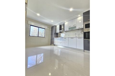 Lejlighed i Amadora, Lisbon, Amadora - € 295.000 | Ref: APA37702 - foto 34