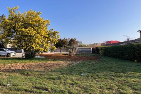 Helårsgrund i Valence, Drome, Valence - € 175.800 | Ref: VALENCE_FAVENTINES - foto 2