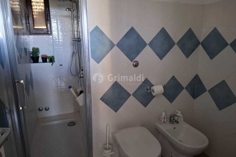 Apartament a Anzio, Rome, Anzio - € 2.500/mes | Ref: GR226 - foto 12