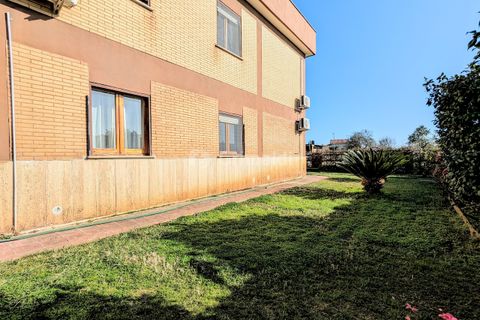 Villa a Nettuno, Rome, Nettuno - € 350.000 | Ref: DE518 - foto 17