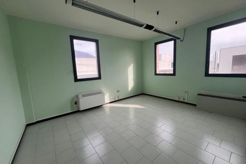 Erhvervsejendom i Schio, Vicenza, Schio - € 90.000 | Ref: MD97 - foto 1