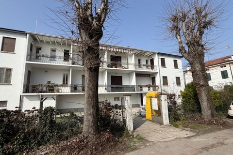 Lejlighed i Stra, Venice, Stra - € 170.000 | Ref: Ros150 - foto 1