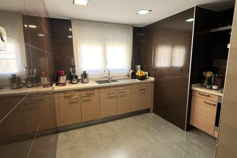 Leilighet i Torrevieja, Alicante, Torrevieja - € 265 000 | Ref: MLSC1664152/13477 - foto 2