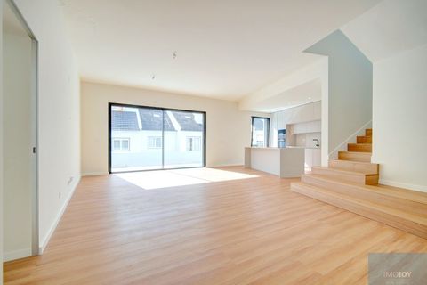 Villa i Alcabideche, Lisbon, Alcabideche - € 1.350.000 | Ref: MORLNMB001 - foto 5