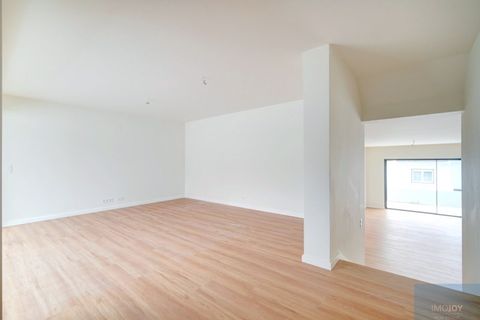 Villa i Alcabideche, Lisbon, Alcabideche - € 1.350.000 | Ref: MORLNMB001 - foto 11