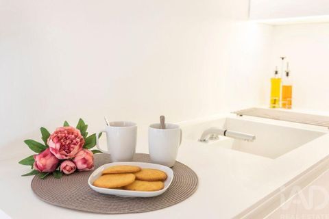 Apartament a Lisbon, Lisbon, Lisbon - € 2.200/mes | Ref: 158444 - foto 13