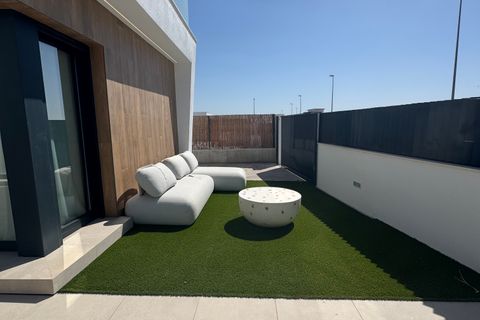 Villa in Altaona Golf Resort, Murcia - photo 2