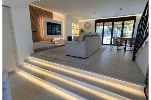 Villa i La Duquesa, Malaga, La Duquesa - € 460.000 | Ref: SMSD5013562 - foto 1