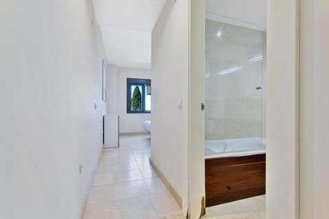 Lejlighed i Estepona, Malaga, Estepona - € 465.000 | Ref: SMSE5046043 - foto 8
