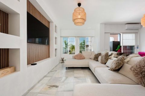 Villa a Estepona, Malaga, Estepona - € 795.000 | Ref: SMSE5106175 - foto 6